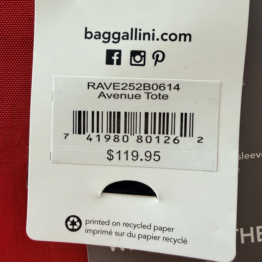 Baggallini Avenue Tote - Red - Picture 7 of 7